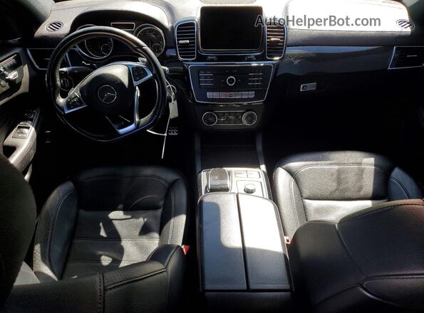 4JGED6EB8JA123852 2018 MERCEDES-BENZ GLE Красный Вид панели приборов