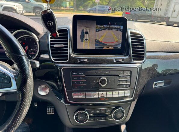 4JGED6EBXGA035040 2016 MERCEDES-BENZ GLE Gray Առջևի վահանակի տեսք