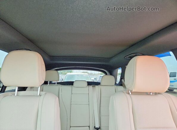4JGFB4EB7TB579661 2026 MERCEDES-BENZ GLE Black Rear seats view