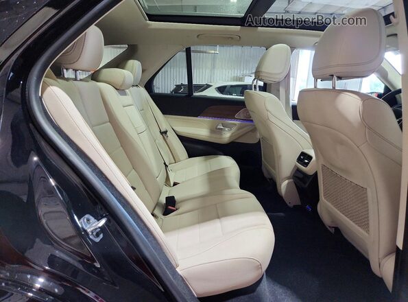 4JGFB4FB2RB018727 2024 MERCEDES-BENZ GLE Black Вид задньої частини салону