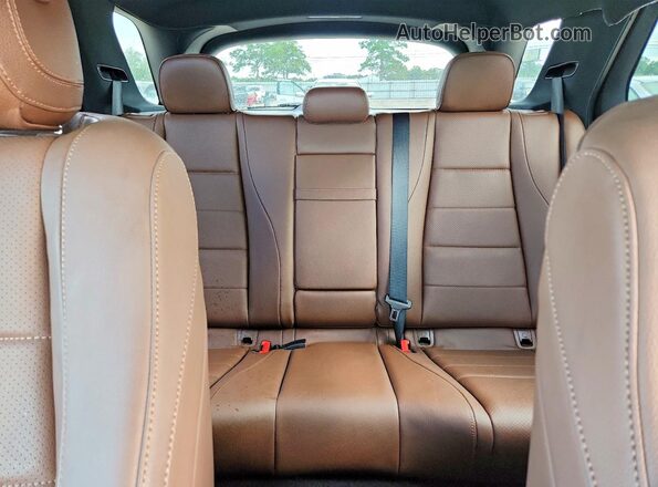 4JGFB4FB5RB010847 2024 MERCEDES-BENZ GLE White Vista de los asientos traseros