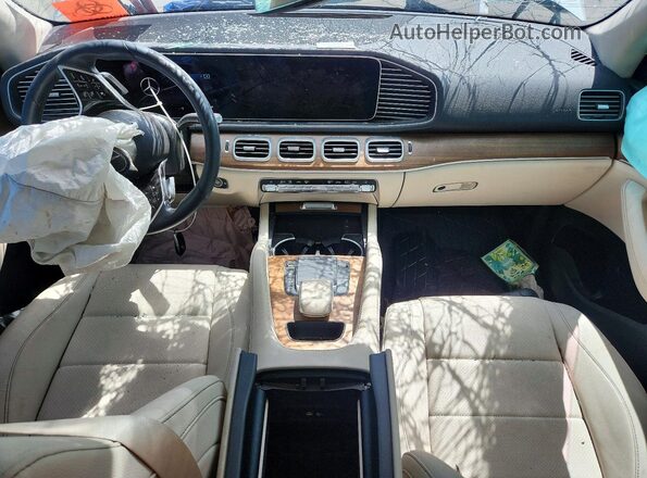 4JGFB4FB7SB294715 2025 MERCEDES-BENZ GLE White Widok deski rozdzielczej