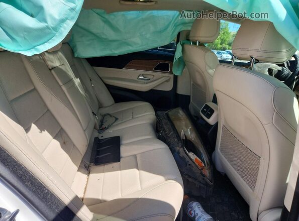 4JGFB4FB7SB294715 2025 MERCEDES-BENZ GLE White Widok wnętrza z tyłu