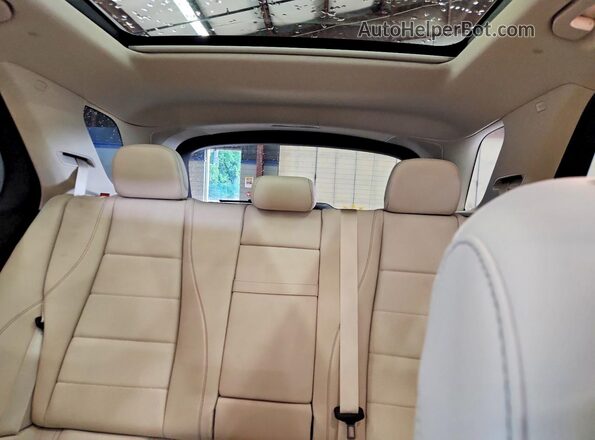4JGFB4FB9SB281934 2025 MERCEDES-BENZ GLE Silver Rear seats view