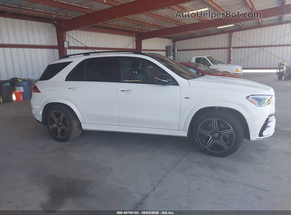 4JGFB4GB0SB390734 2025 MERCEDES-BENZ GLE 450E White Вид задньої частини салону