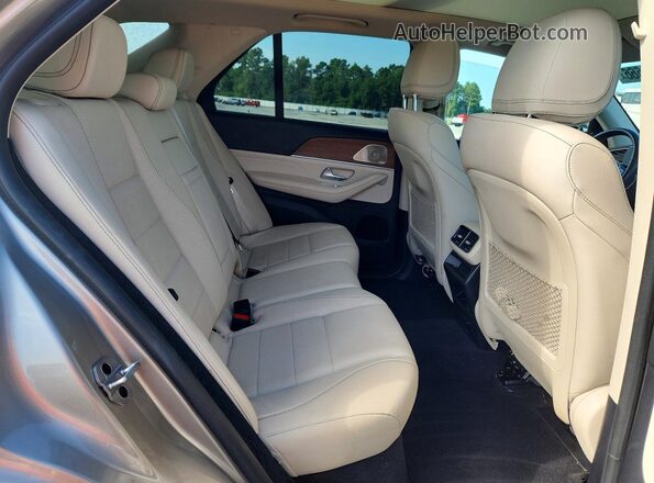 4JGFB4JB2NA649663 2022 MERCEDES-BENZ GLE Gold Vista interior trasera