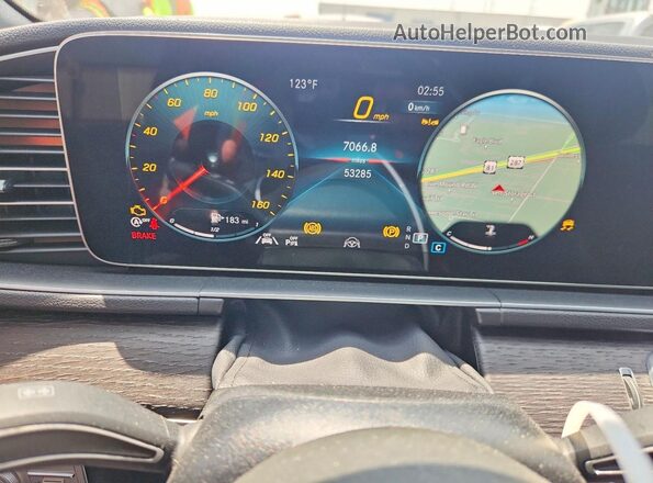 4JGFB4JB3NA829833 2022 MERCEDES-BENZ GLE Black Սարքավորումների վահանակի տեսք