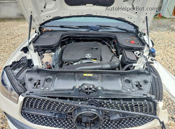 4JGFB4JB6NA601745 2022 MERCEDES-BENZ GLE White Widok wnętrza z tyłu