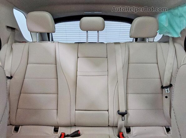 4JGFB4JB8NA608082 2022 MERCEDES-BENZ GLE Белый Вид задних сидений