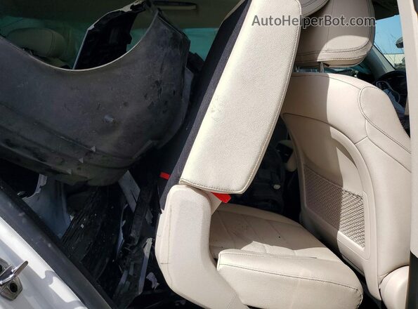 4JGFB4JE4PA854785 2023 MERCEDES-BENZ GLE White Vista de los asientos traseros
