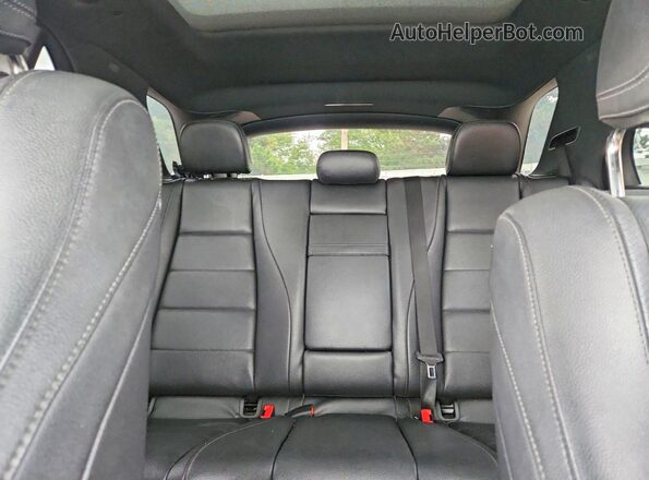 4JGFB4KB2LA125800 2020 MERCEDES-BENZ GLE Silver Հետևի նստատեղերի տեսք