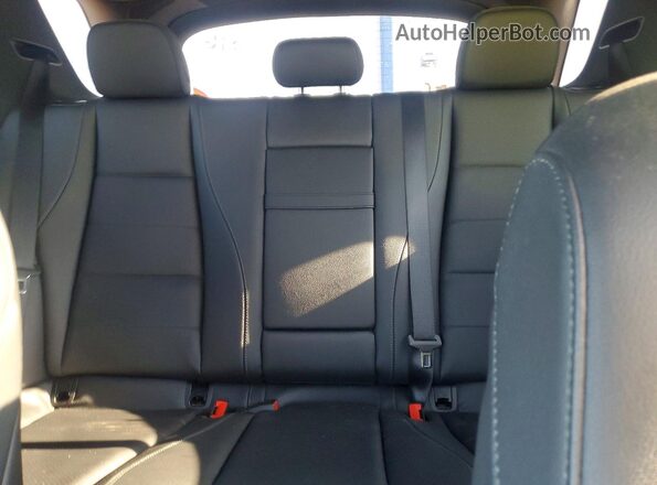 4JGFB4KB6PA936876 2023 MERCEDES-BENZ GLE Silver Rear seats view