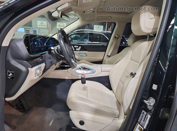 4JGFB4KB8LA092754 2020 MERCEDES-BENZ GLE Green Widok wnętrza z przodu