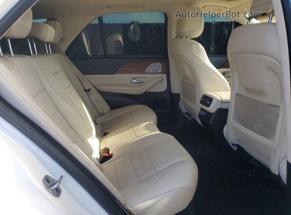4JGFB4KB8NA670371 2022 MERCEDES-BENZ GLE White Vista interior trasera