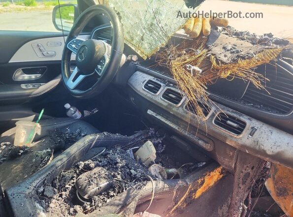 4JGFB4KEXLA121343 2020 MERCEDES-BENZ GLE White Widok zestawu wskaźników
