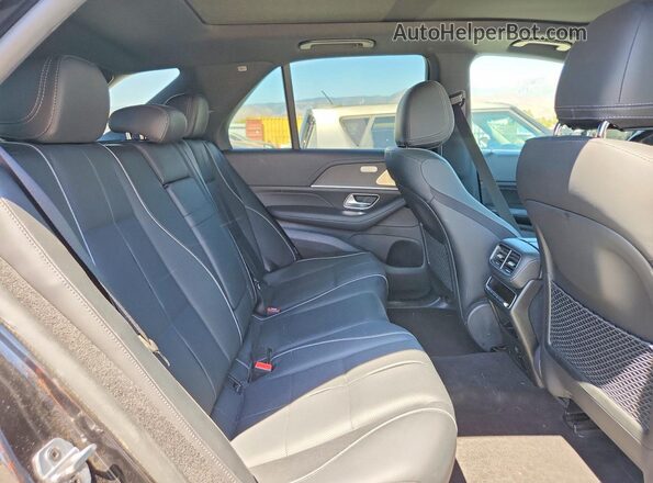 4JGFB5KB1PA834665 2023 MERCEDES-BENZ GLE Black Widok wnętrza z tyłu