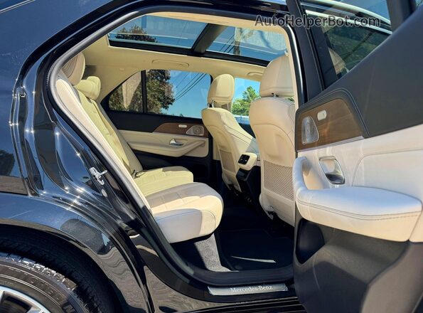 4JGFB5KB1RB162569 2024 MERCEDES-BENZ GLE Black Vista frontal