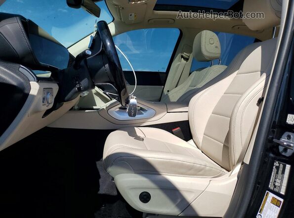 4JGFB5KB8RA989202 2024 MERCEDES-BENZ GLE Black Front interior view