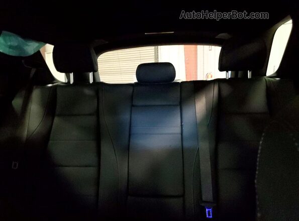 4JGFB5KB8TB559266 2026 MERCEDES-BENZ GLE Black Widok tylnych siedzeń