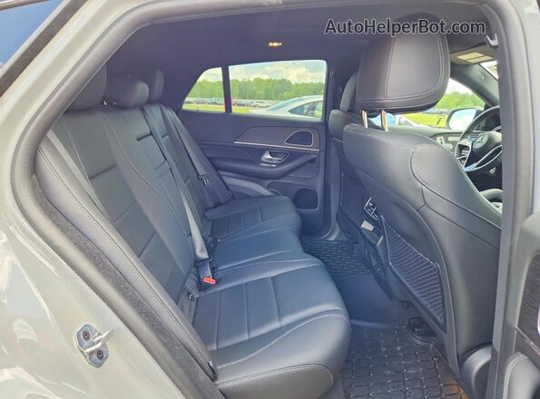 4JGFD5KB2TB565204 2026 MERCEDES-BENZ GLE Gray Rear interior view