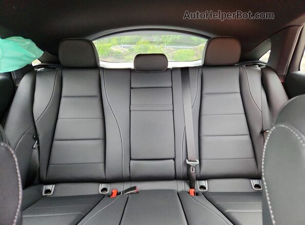 4JGFD5KB9TB599236 2026 MERCEDES-BENZ GLE Silver Հետևի նստատեղերի տեսք