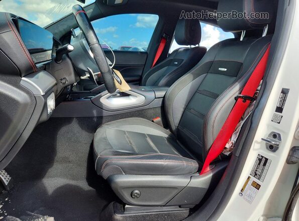 4JGFD6BB4PA963063 2023 MERCEDES-BENZ GLE White Front interior view