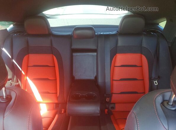 4JGFD6BB7RB100299 2024 MERCEDES-BENZ GLE Black უკანა სავარძლების ხედი