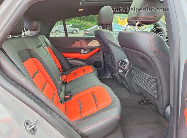 4JGFD8KB3RB132145 2024 MERCEDES-BENZ GLE Silver Вид задніх сидінь
