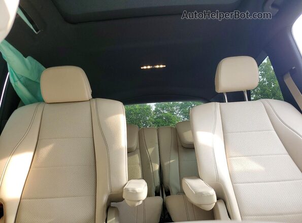 4JGFF5KE2SB446006 2025 MERCEDES-BENZ GLS White Вид задніх сидінь