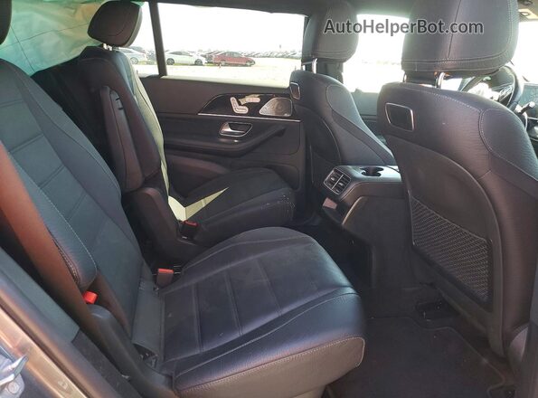 4JGFF5KE3LA236246 2020 MERCEDES-BENZ GLS Gray Widok wnętrza z tyłu