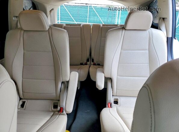 4JGFF5KE5LA158097 2020 MERCEDES-BENZ GLS White Вид задніх сидінь