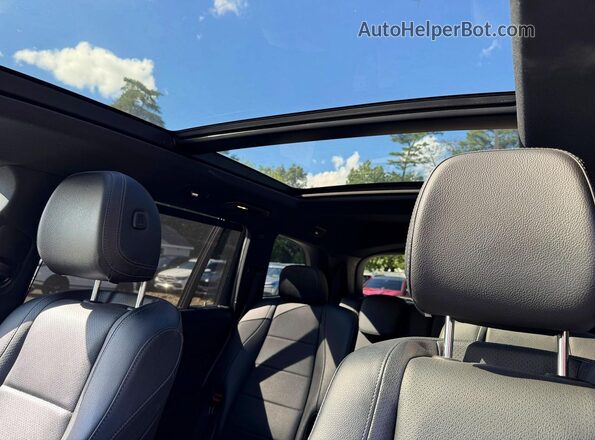 4JGFF5KE8MA449615 2021 MERCEDES-BENZ GLS White Rear seats view