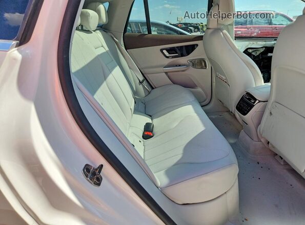 4JGGM2BB1PA017029 2023 MERCEDES-BENZ EQE White Rear interior view
