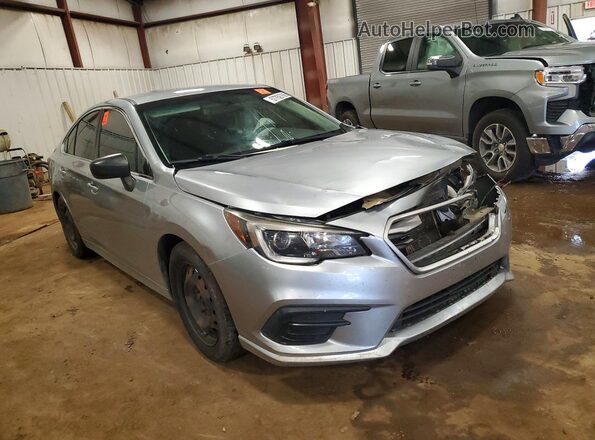 4S3BNAA61J3046102 2018 SUBARU LEGACY Silver Delantero derecho