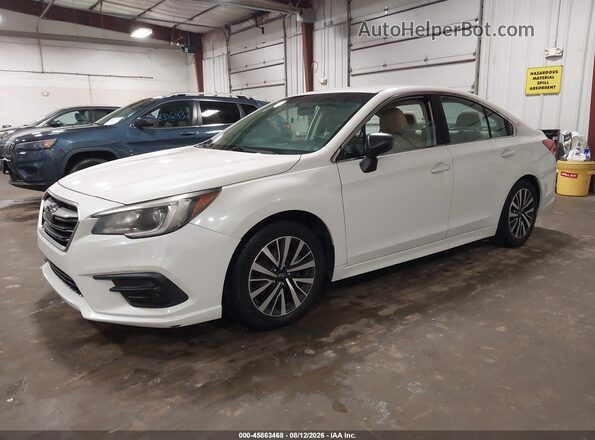 4S3BNAB60J3020251 2018 SUBARU LEGACY White Front left