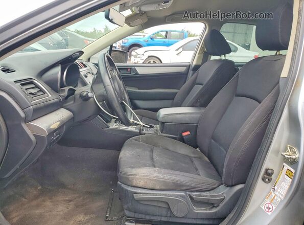 4S3BNAB63H3056509 2017 SUBARU LEGACY Silver Vista interior delantera