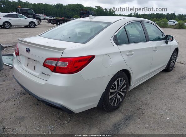 4S3BNAC62J3026437 2018 SUBARU LEGACY Белый Задняя правая четверть