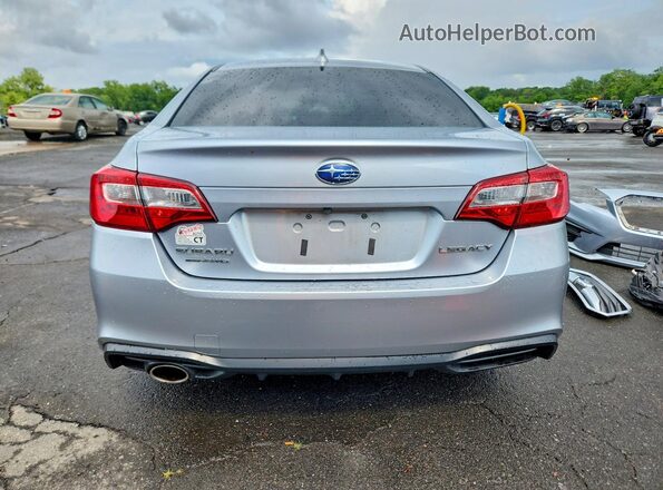4S3BNAC68J3022800 2018 SUBARU LEGACY Silver Вид ззаду