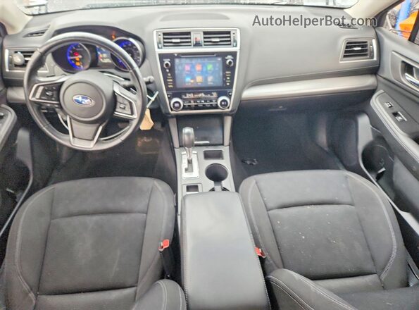 4S3BNAC68J3022800 2018 SUBARU LEGACY Silver Вид панелі приладів