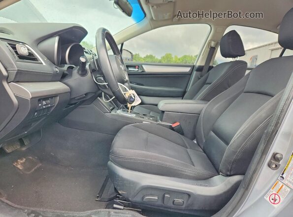 4S3BNAC68J3022800 2018 SUBARU LEGACY Silver Вид салону спереду