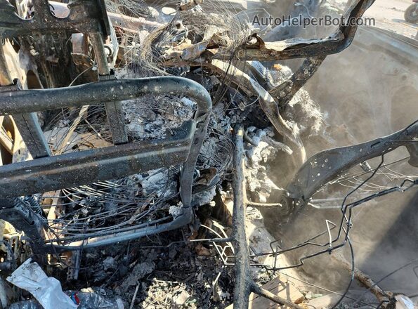 4S3BNAC69H3065634 2017 SUBARU LEGACY Burn Вид панелі приладів