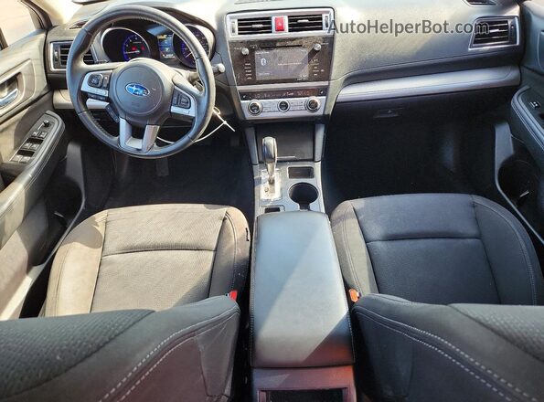 4S3BNAC6XH3061530 2017 SUBARU LEGACY Gray წინა პანელის ხედი