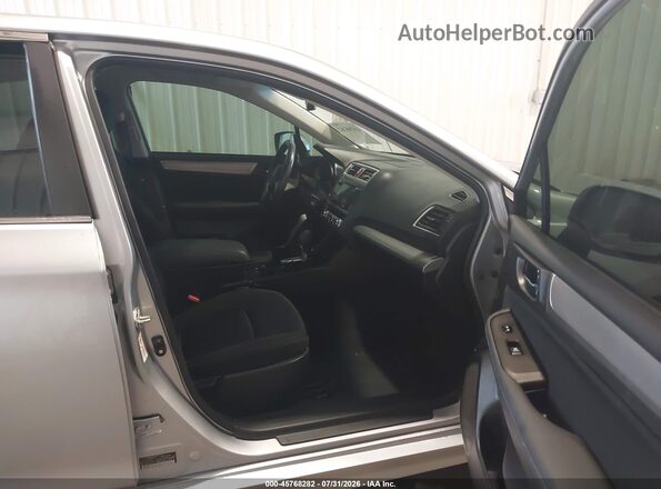 4S3BNAD60H3062071 2017 SUBARU LEGACY Silver წინა სალონის ხედი