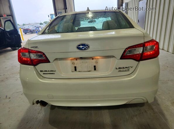 4S3BNAF60G3030135 2016 SUBARU LEGACY White Հետևի տեսք