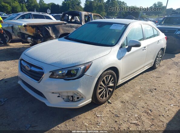 4S3BNAF64J3004838 2018 SUBARU LEGACY White Передня ліва чверть