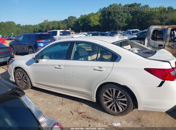 4S3BNAF64J3004838 2018 SUBARU LEGACY White Панорамний вид салону 360°