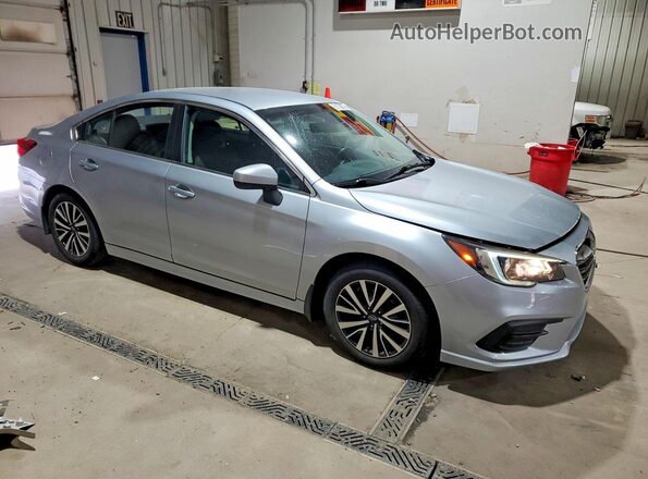 4S3BNAF65K3004235 2019 SUBARU LEGACY Silver Delantero derecho