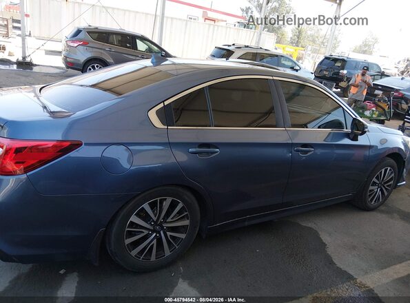 4S3BNAH6XJ3004601 2018 SUBARU LEGACY Light Blue Սալոնի հետևի տեսք
