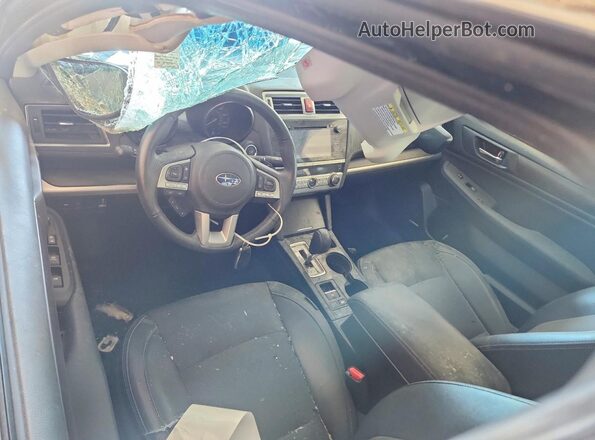 4S3BNAN65H3003984 2017 SUBARU LEGACY Gray Widok deski rozdzielczej