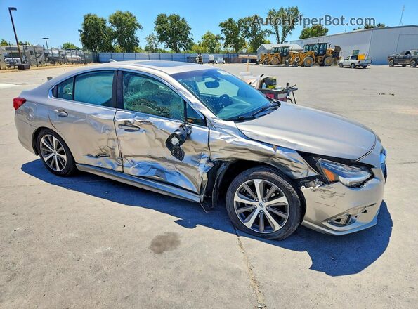 4S3BNAN65J3033556 2018 SUBARU LEGACY Silver Delantero derecho